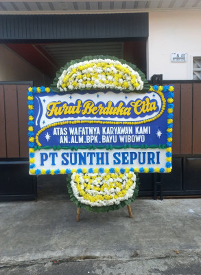 Papan Bunga Duka di Gedangrejo