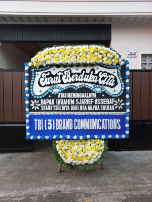 Papan Bunga Duka di Gedangrejo